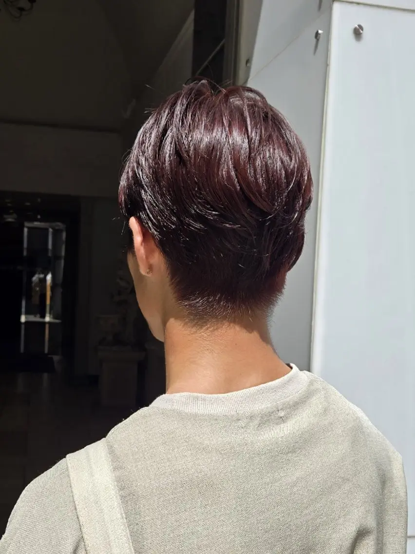 カラー 江坂 misaki のヘアスタイル