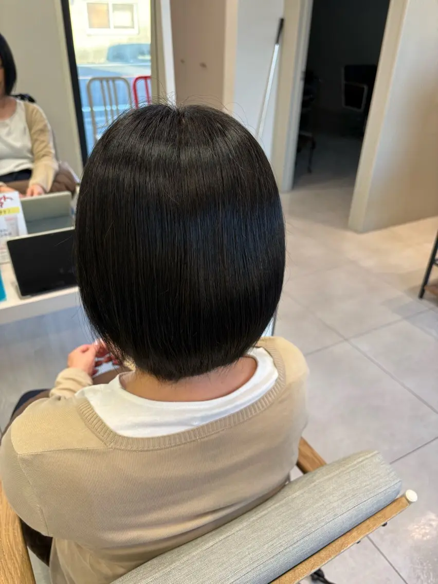 カラー 直井 和佳奈のヘアスタイル