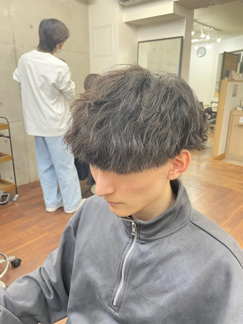 パーマ メンズ マッシュ メンズパーマ ツイストスパイラルパーマ スパイラルパーマ RITSUKI横浜 メンズ特化😎のヘアスタイル
