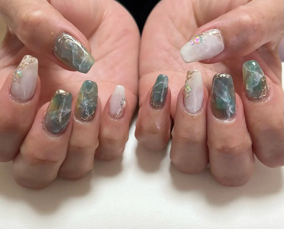 ネイル nail M&Tのネイルデザイン