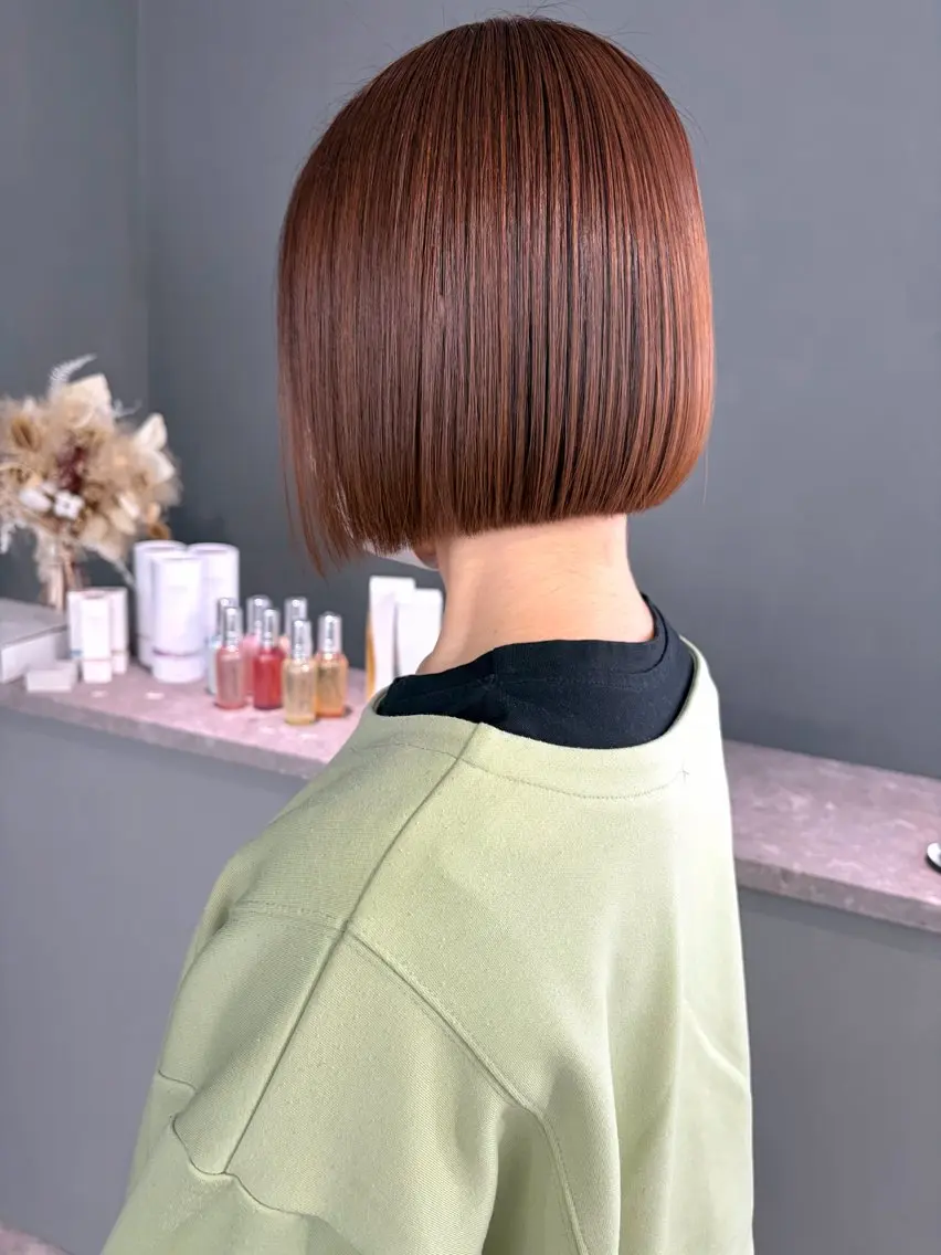 ショート カラー ボブ カット ヘアカラー トリートメント S. Hitomiのヘアスタイル