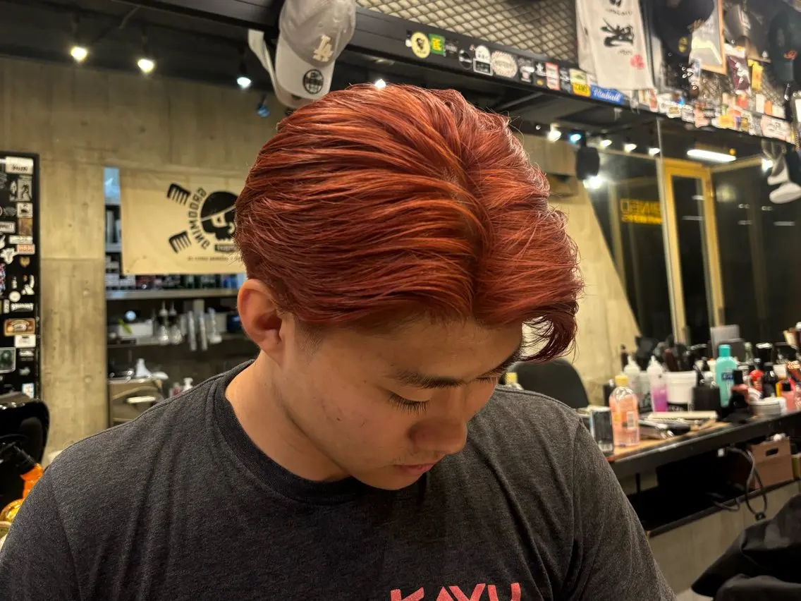 ショート カラー メンズ メンズブリーチ ブリーチ レッドカラー カット ヘアカラー 💈 FUZUKI💈のヘアスタイル