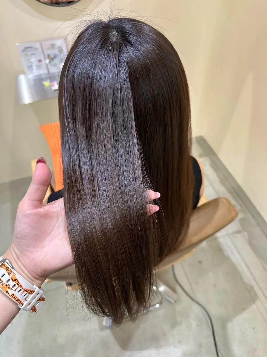 セミロング ౨ৎ︎Zina 川口 KIRARI౨ৎのヘアスタイル