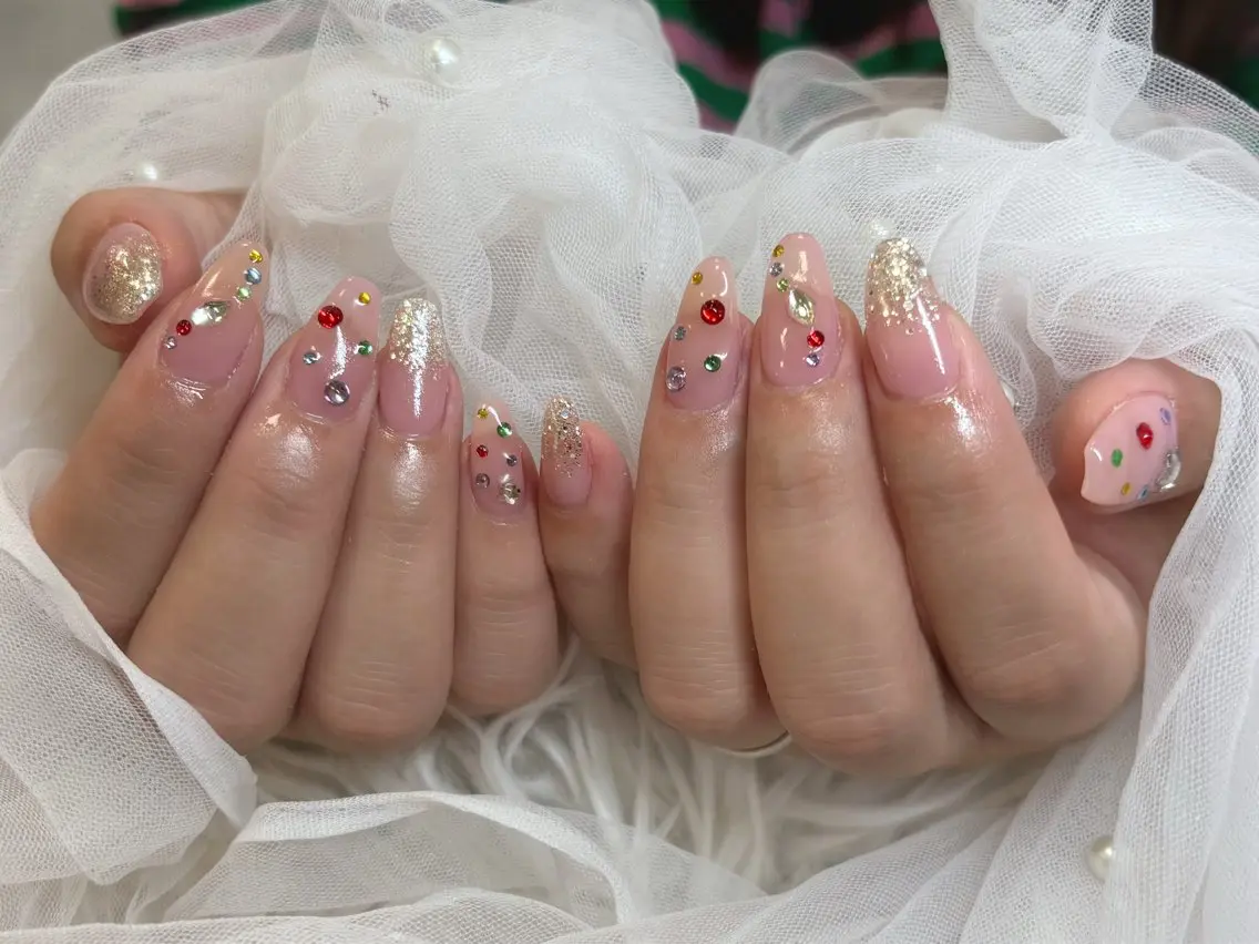 ネイル ハンドネイル フットネイル cachette 小野真優のネイルデザイン