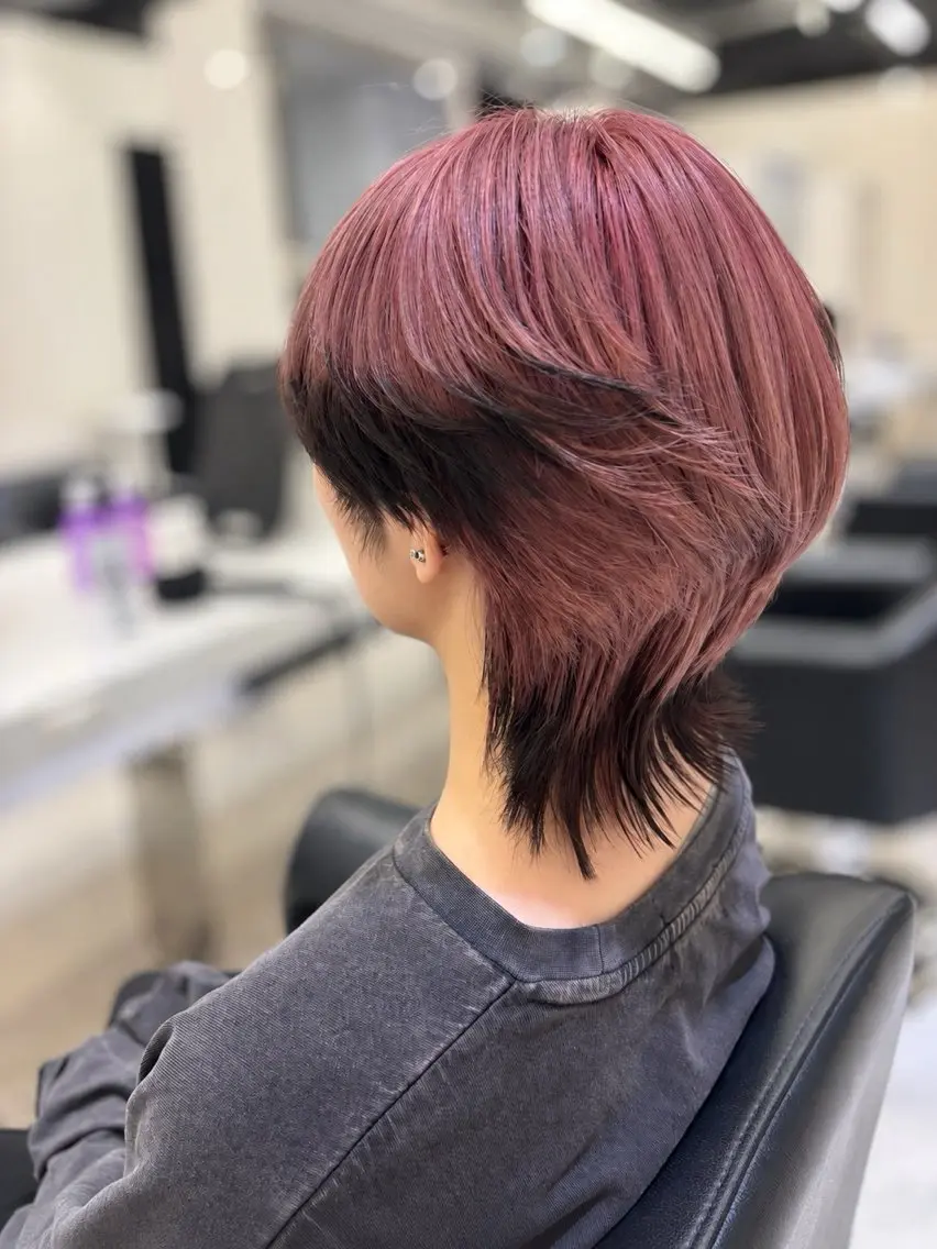 ショート カラー デザインカラー 山田 ひかりのヘアスタイル