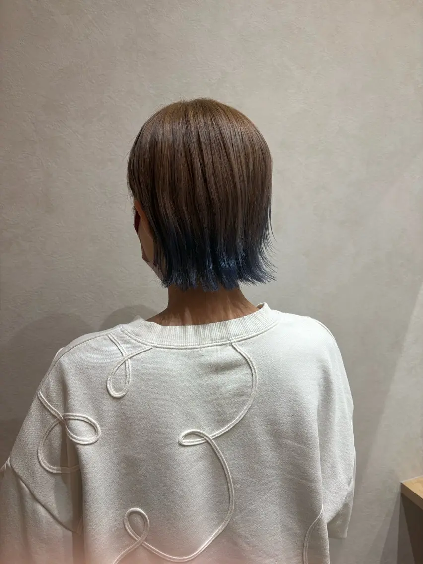 ショート カラー newi大分/ 磯部栞里／艶感カラーのヘアスタイル
