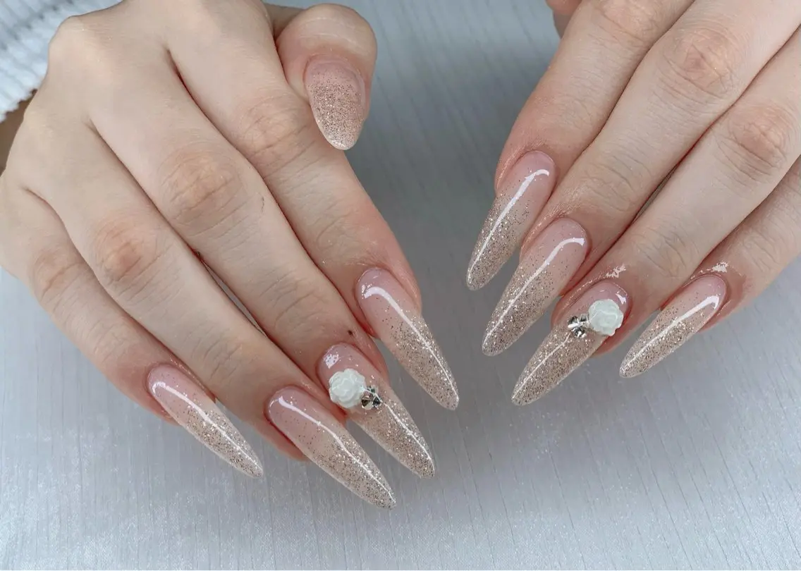 ネイル ジェルネイル 韓国ネイル ニュアンスネイル パラジェル ワンホンネイル Kaori Nailのネイルデザイン