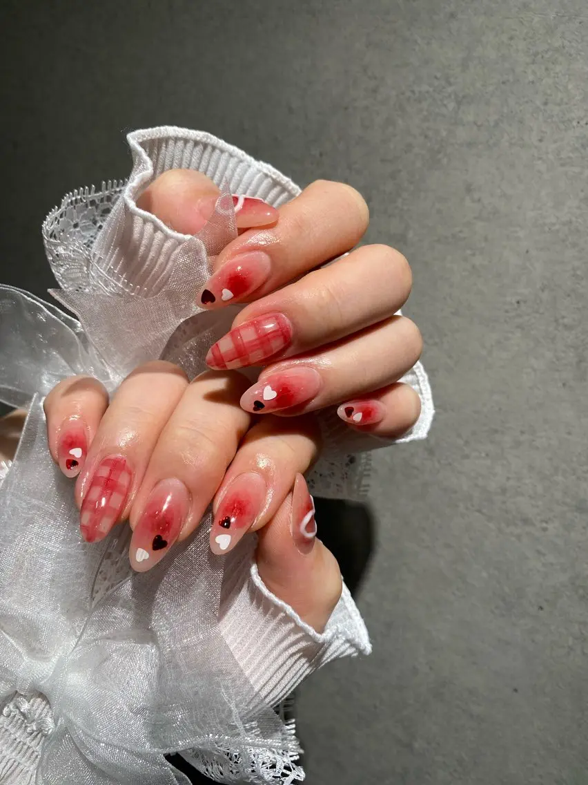 ネイル I-nailロング /ワンホン/キラキラのネイルデザイン