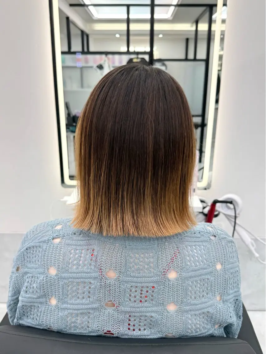 ミディアム miku 🍑髪質改善サロンのヘアスタイル