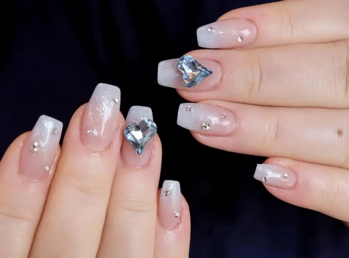 ネイル ハンドネイル ハンドケア 🍑 momo_nailのネイルデザイン