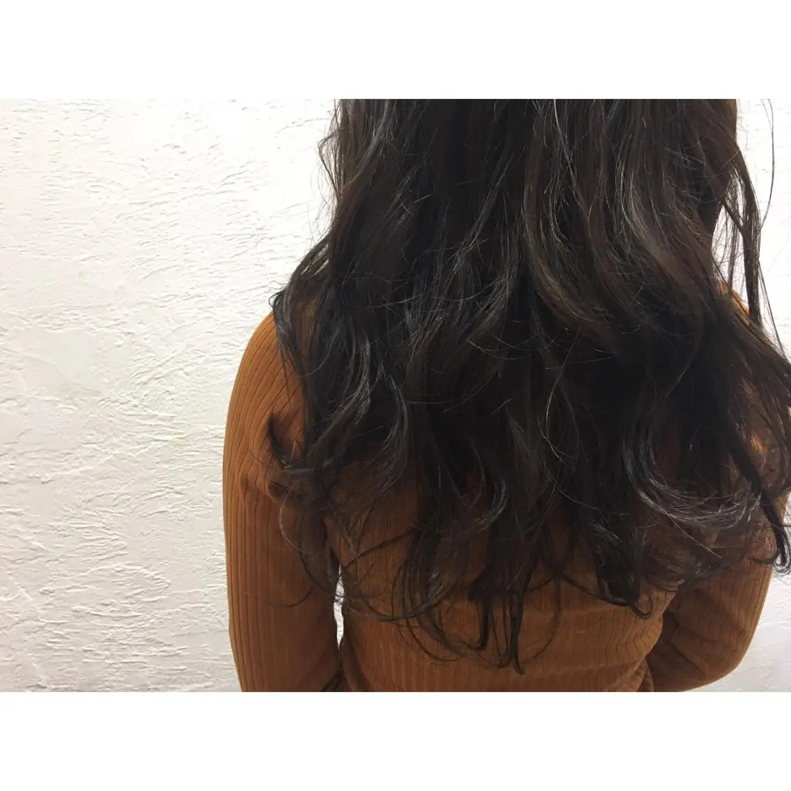 ロング カラー fio マナミのヘアスタイル
