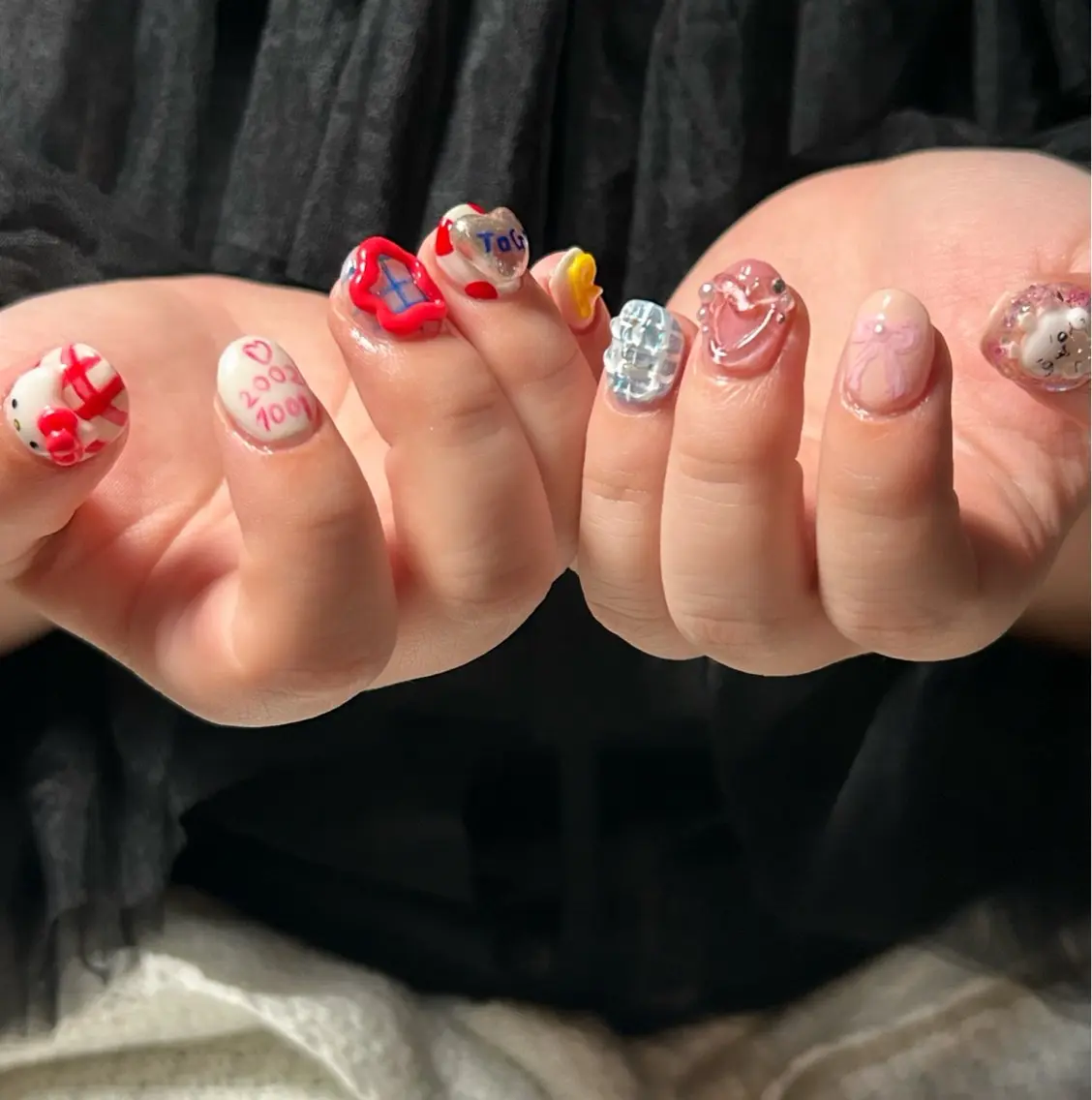ネイル ハンドネイル lady bird yoshieのネイルデザイン