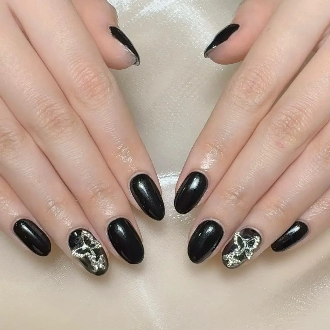 メンズ ネイル メンズ韓国風 アートネイル オーロラネイル ガーリー キラキラネイル Nail salon 木にいるのネイルデザイン