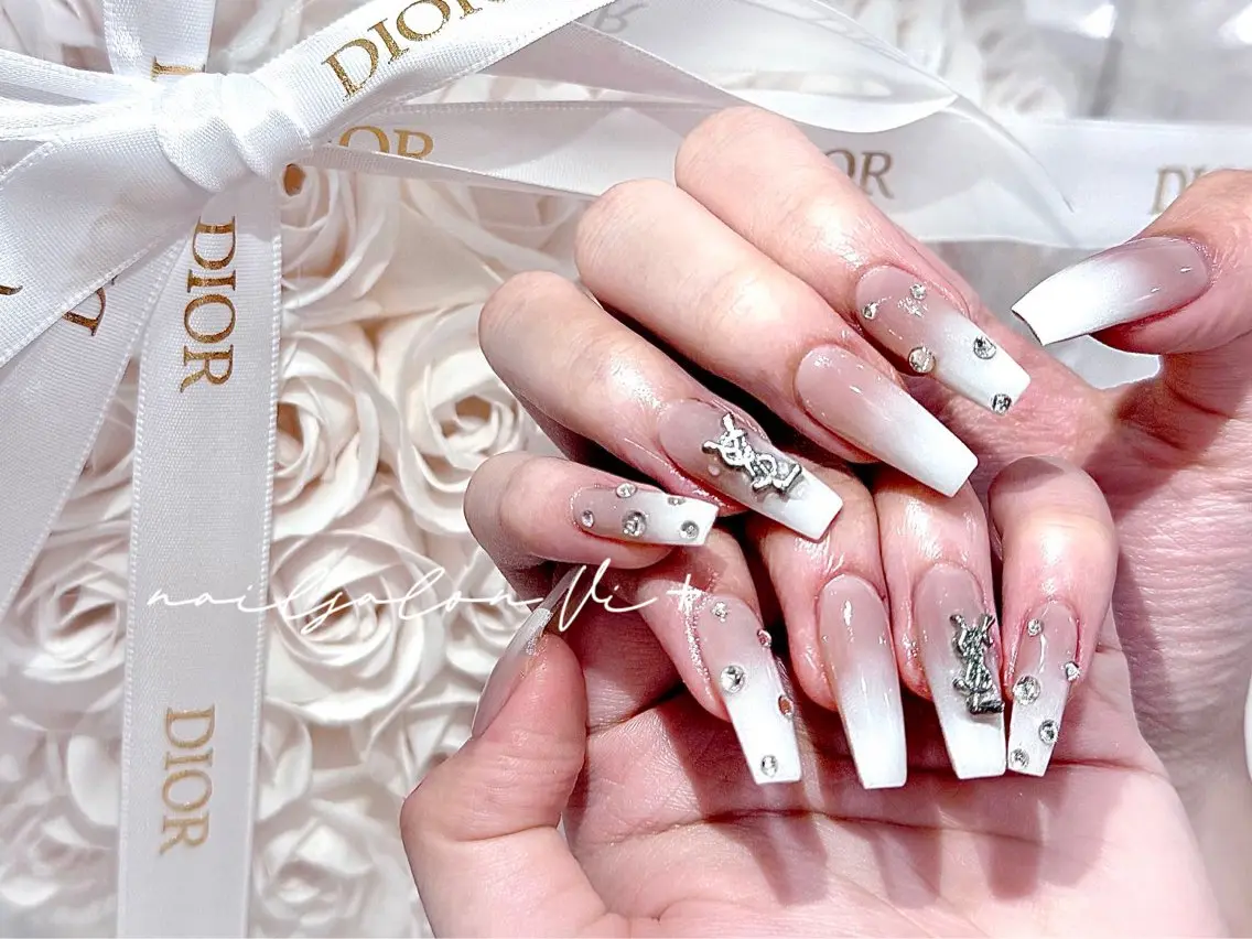 ネイル ハンドネイル ✨Nailsalon Vi+✨のネイルデザイン