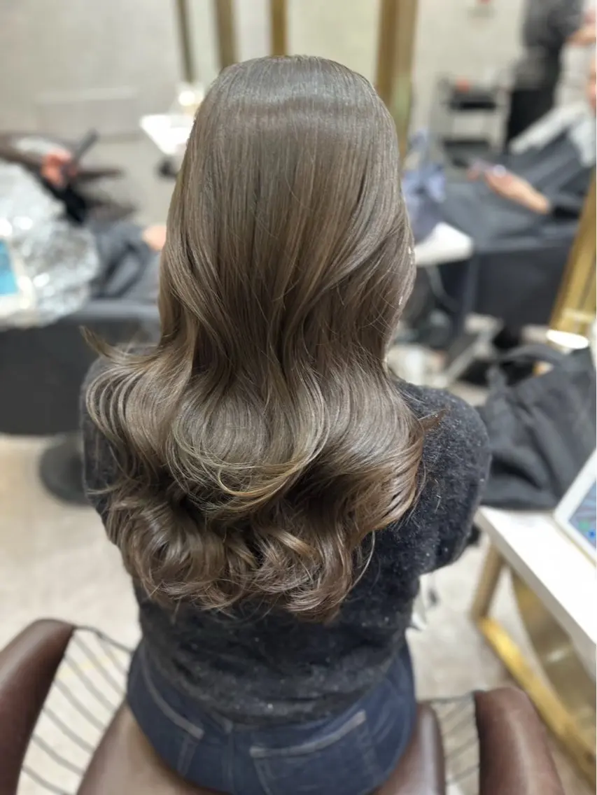 ロング カラー ベージュカラー ヘアカラー 🌈Hiroki🌈 似合わせヘアのヘアスタイル
