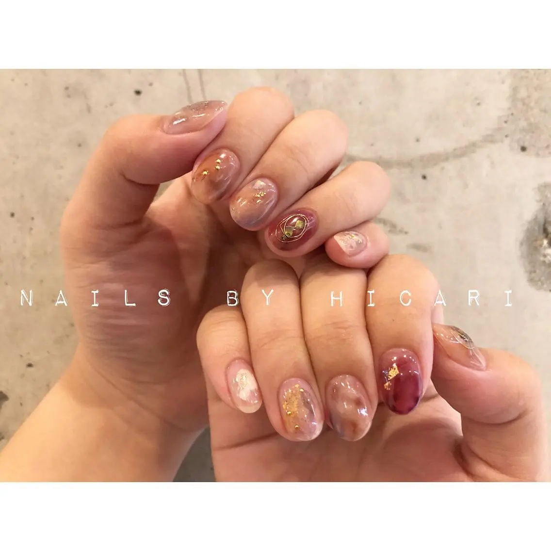 ショート カラー ネイル マツエク・マツパ ジェルネイル ニュアンスネイル パラジェル illum hicariのネイルデザイン