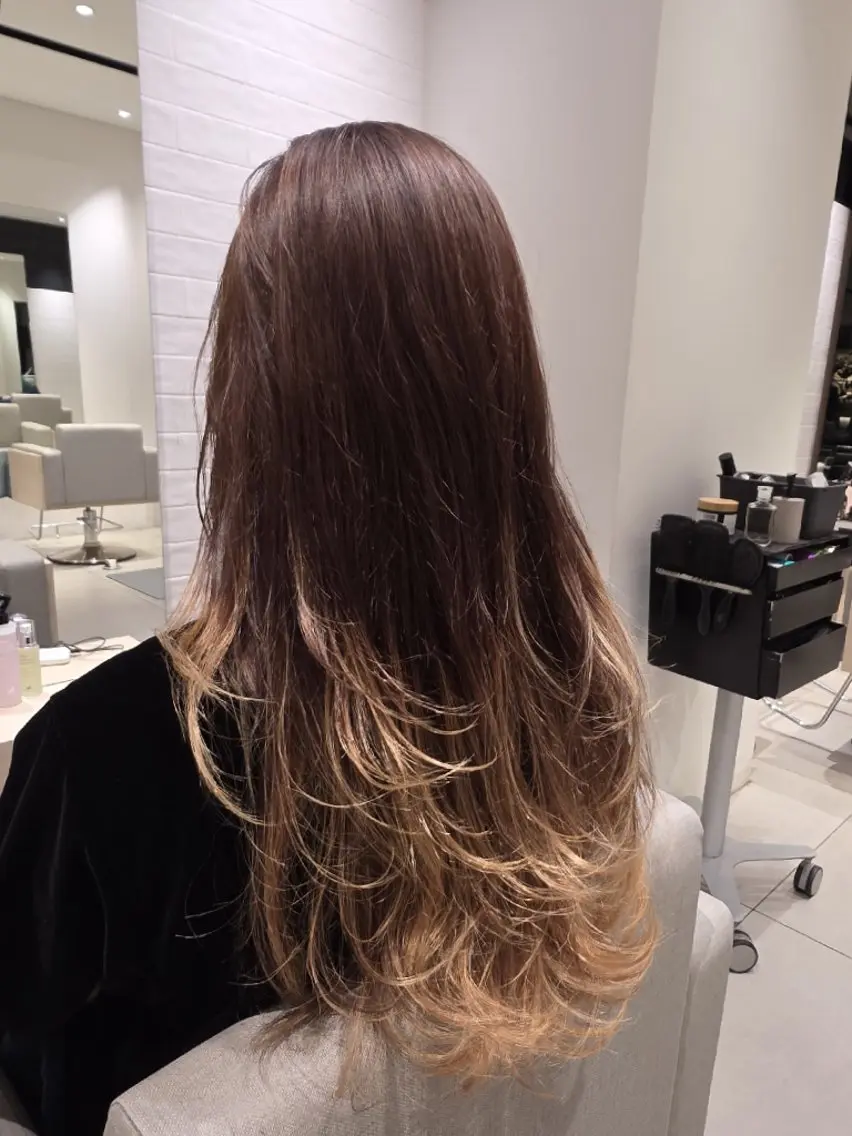 ロング ヘアカラー トリートメント ✂髪質改善ストレート NO.1 深澤 颯斗のヘアスタイル