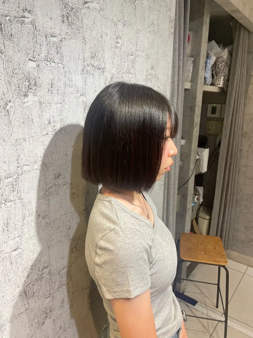 ショート 赤み消し艶カラー🌱 DAIGOのヘアスタイル