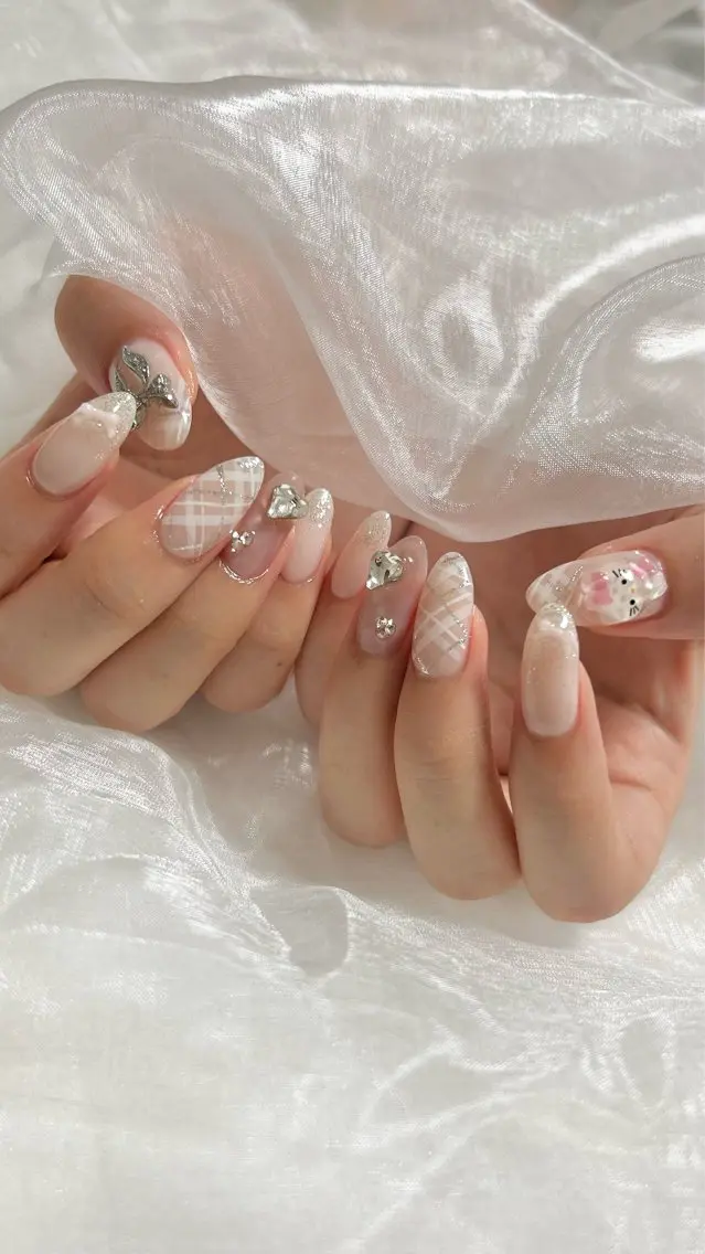 ネイル 持ち込み ハンドネイル Dallon nailのネイルデザイン