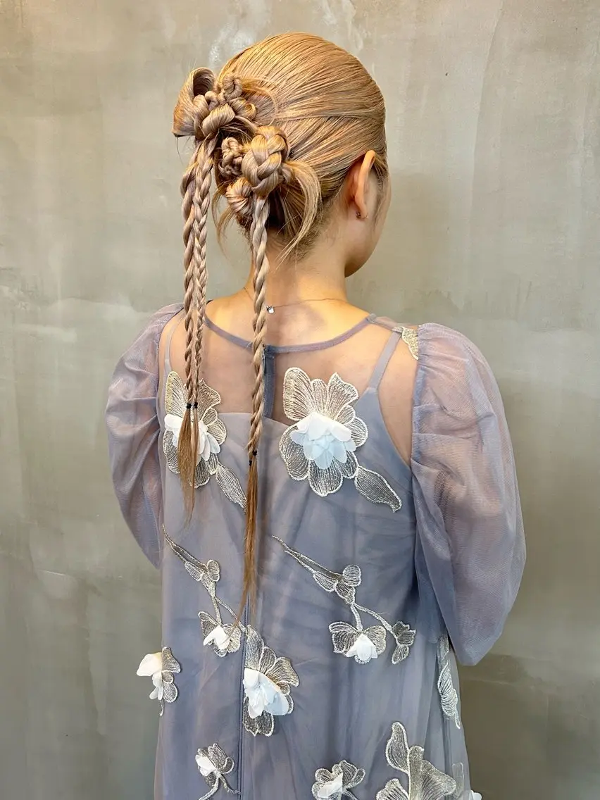 ロング ヘアアレンジ umu. :)chisakiのヘアスタイル