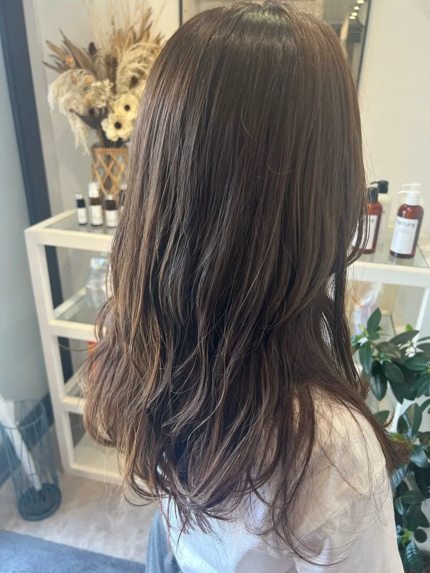 ロング カット ヘアカラー トリートメント 井上 美春のヘアスタイル