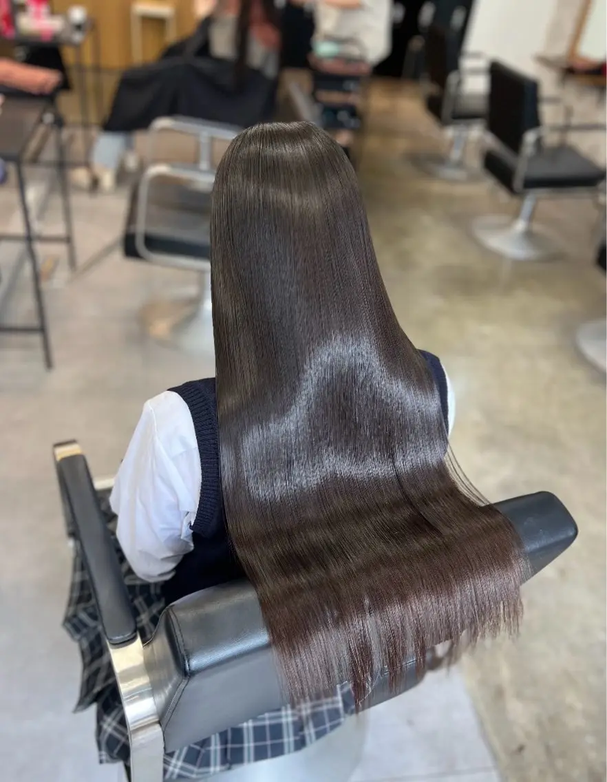 ロング カラー カット トリートメント ヘアセット ✨傷まないカラー ✨縮毛矯正✨レオンのヘアスタイル