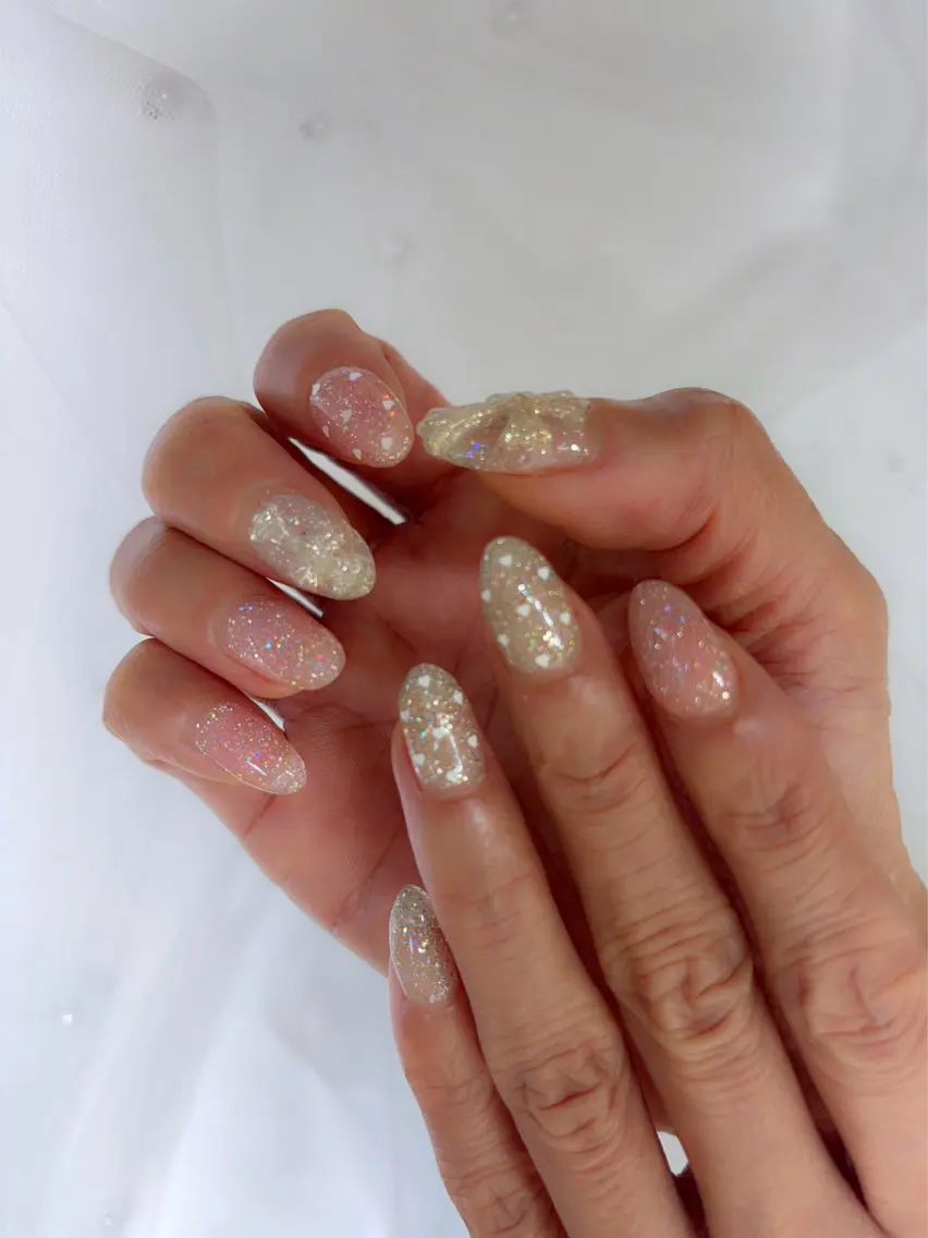 ネイル フラッシュネイル ハート キラキラネイル ピンク ハンドネイル iro+ nailのネイルデザイン