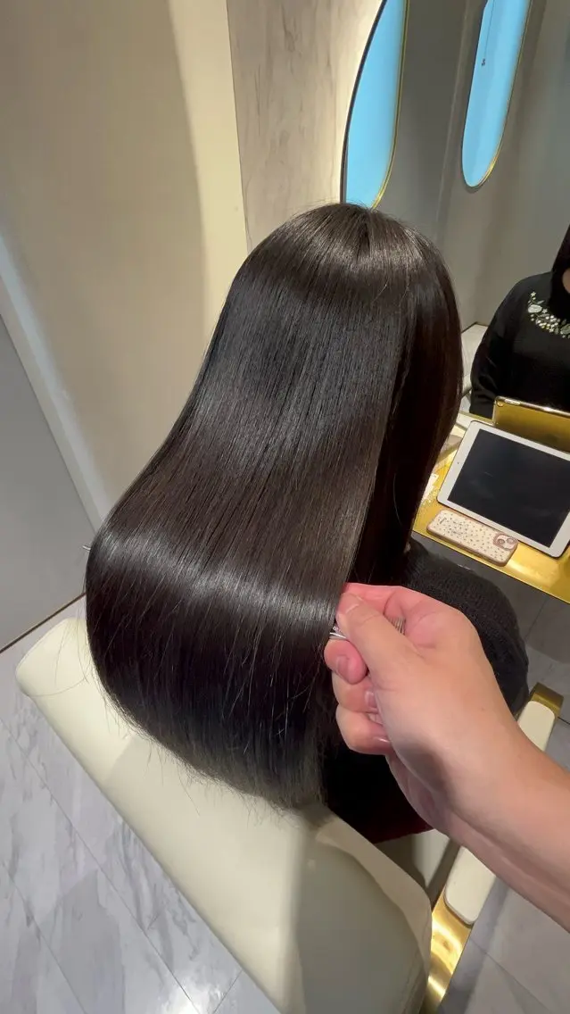 カラー ヘアカラー 山口 鈴のヘアスタイル