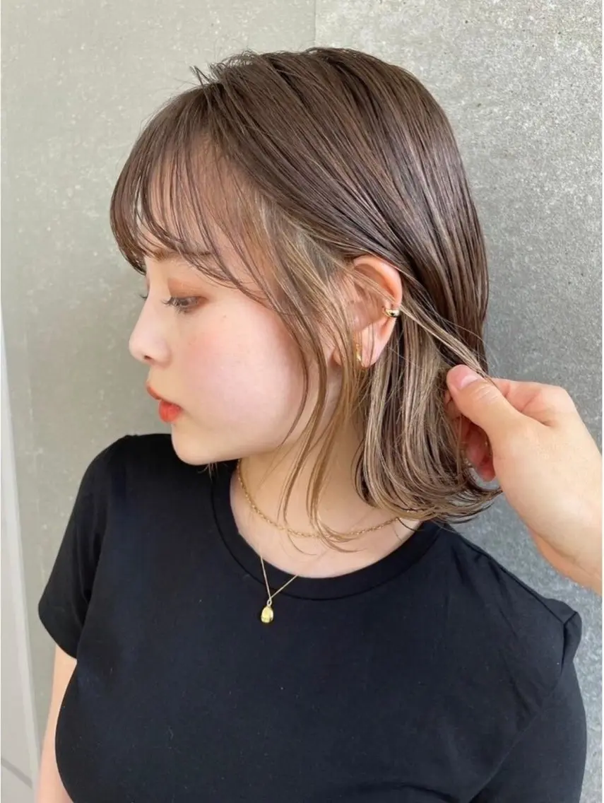 ミディアム カラー カット ヘアカラー 透明感カラー🤎 中川智帆のヘアスタイル