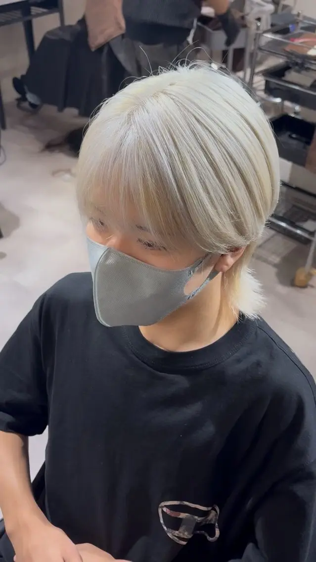 カラー メンズ メンズブリーチ メンズハイトーン ブリーチ ケアブリーチ デザインカラー カット ヘアカラー Seleneコウキ ブリーチ/ハイトーンのヘアスタイル