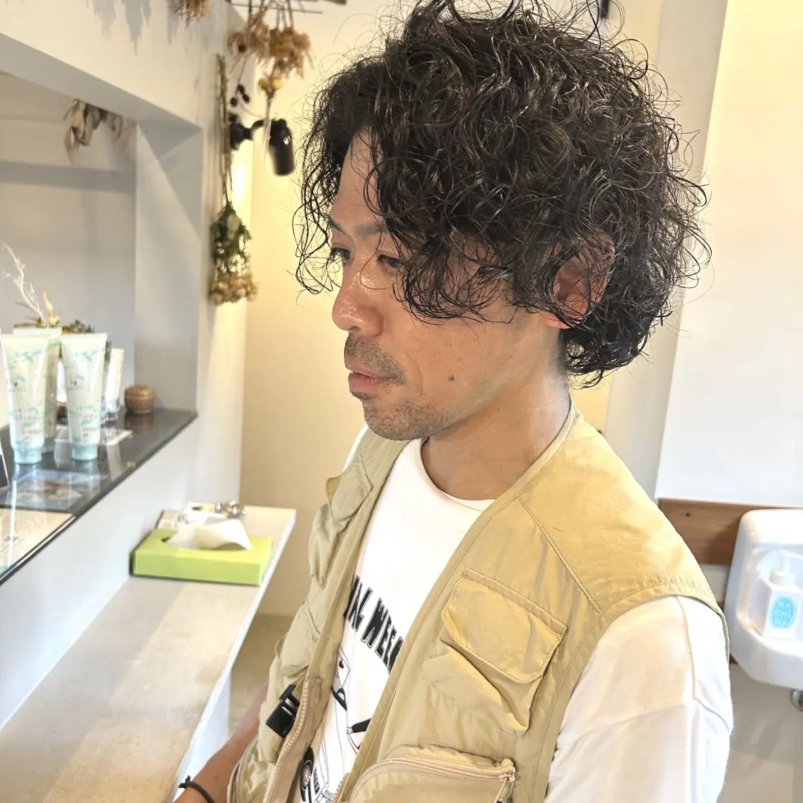 パーマ メンズ 綿貫 美雪のヘアスタイル