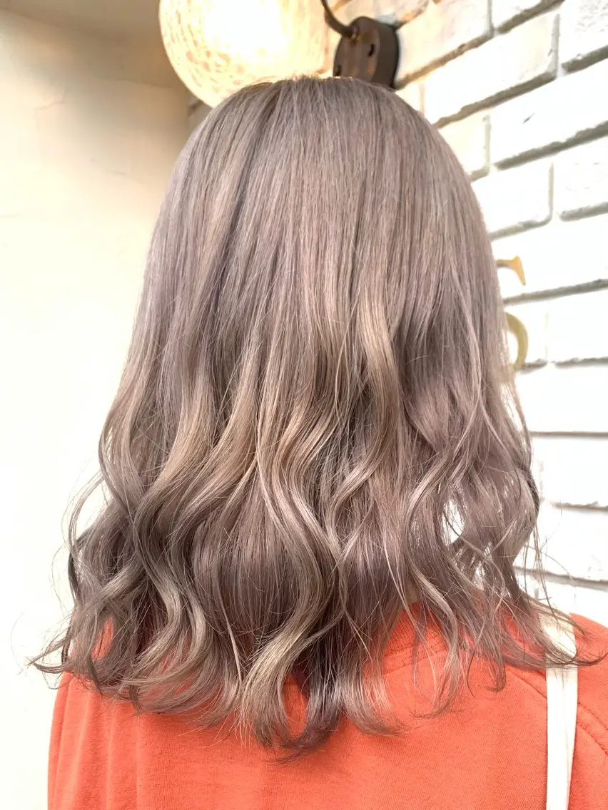 ミディアム ヘアカラー 倉林隆一/艶髪🌸 透明感/髪質改善のヘアスタイル