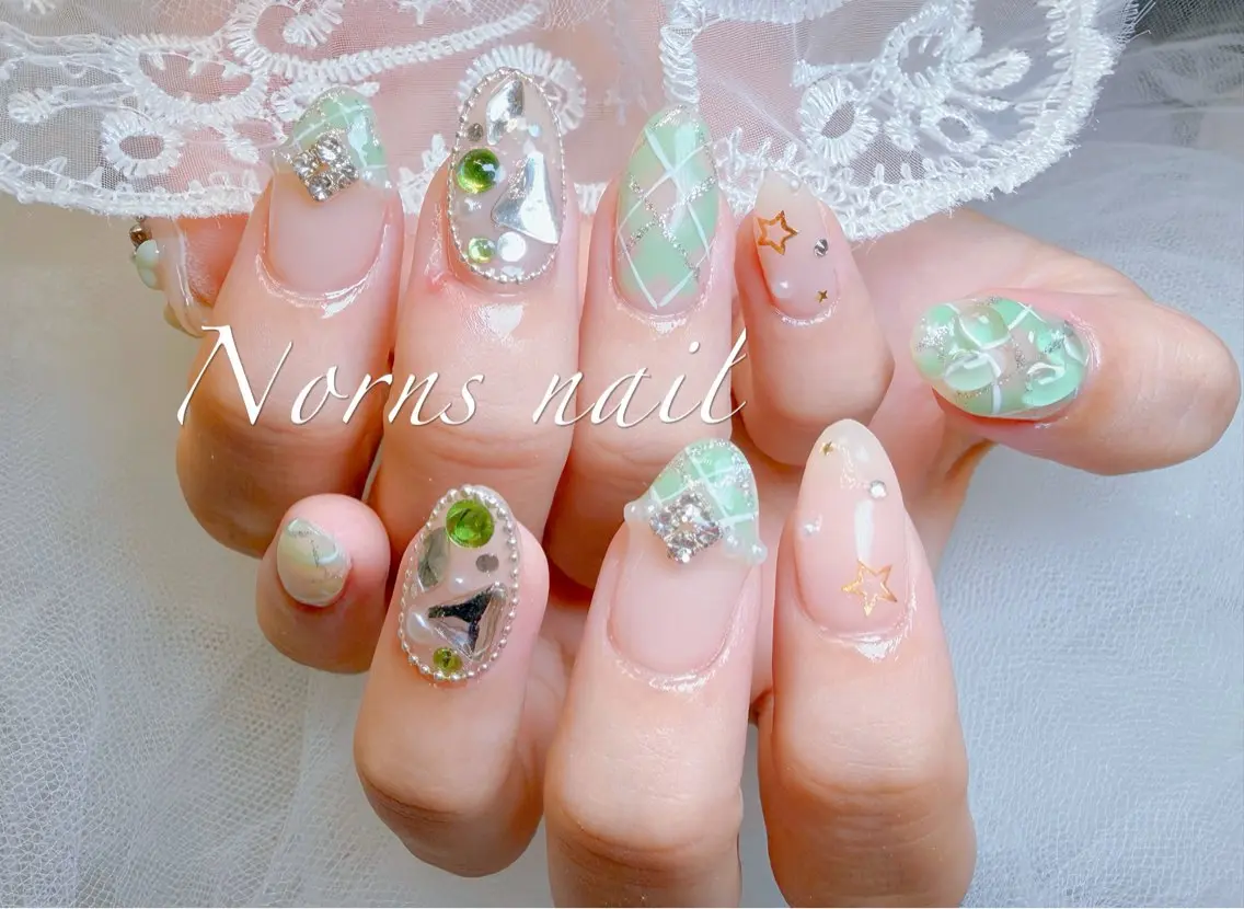 ネイル Norns nail (猫いるサロン🐈)のネイルデザイン
