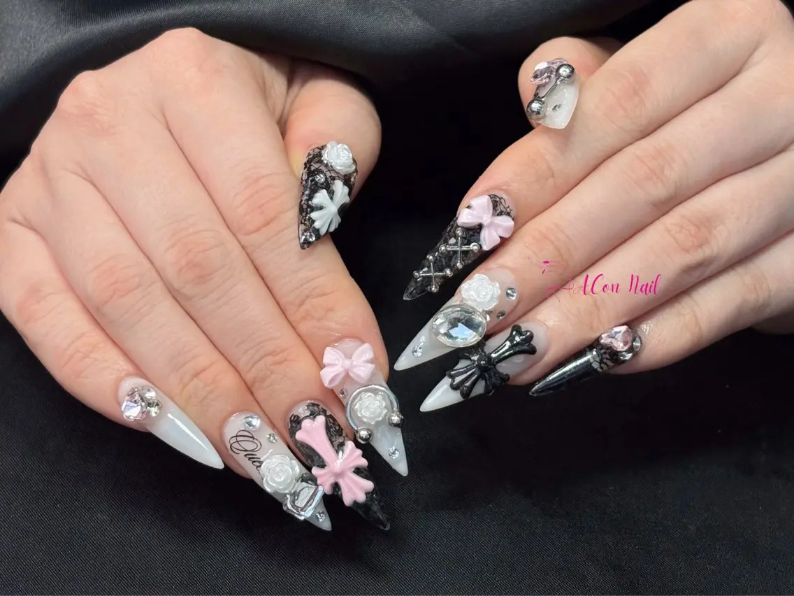 ネイル 桜ネイル 長さ出し フラワーネイル フレンチネイル ジェルネイル ハンドネイル ACon NailSalonのネイルデザイン