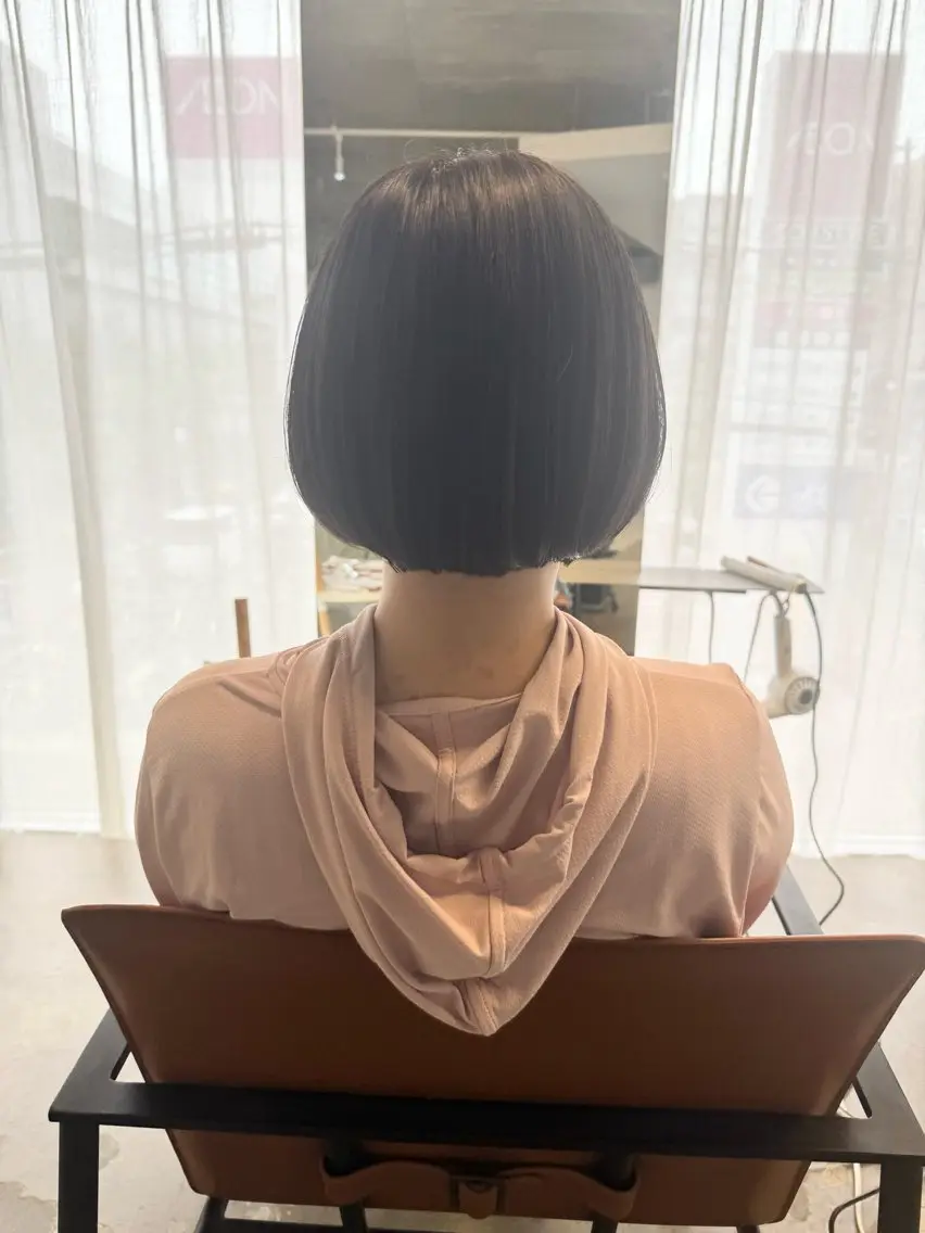 ショート ボブ カット カナ-YUCCA- モデル様募集中のヘアスタイル