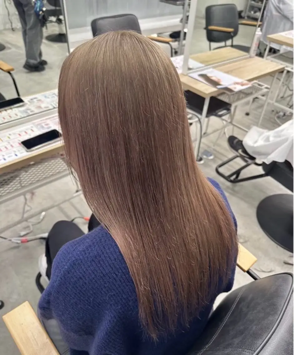 ロング ヘアカラー ワンホン× ハイトー ン🪞✨ARISAのヘアスタイル