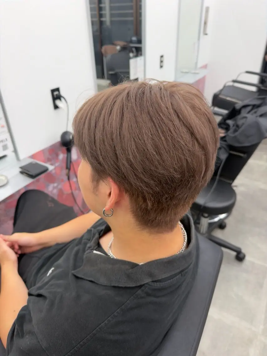 メンズ ヘアカラー PELE SAKAE kannaのヘアスタイル