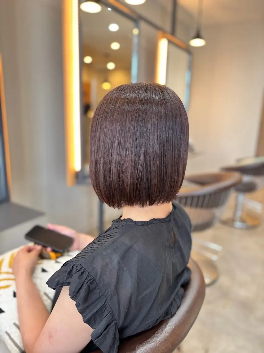 ショート ブリーチなしWカラー /酸性ストレート河本のヘアスタイル