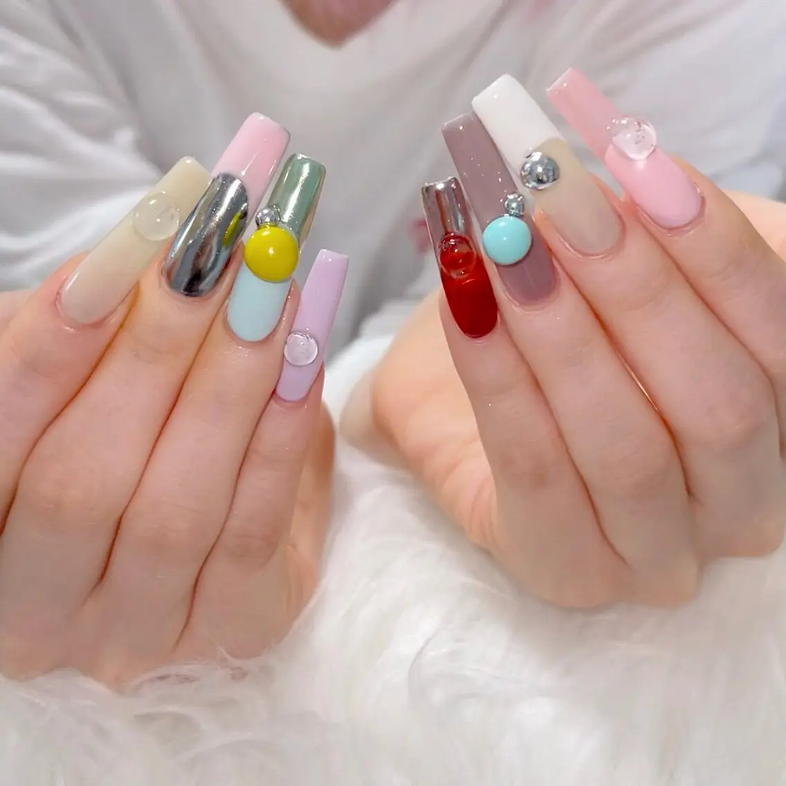 ネイル オーロラネイル 長さ出し フラッシュネイル フレンチネイル ジェルネイル ハンドネイル ハンドケア CiCi Nail Salonのネイルデザイン