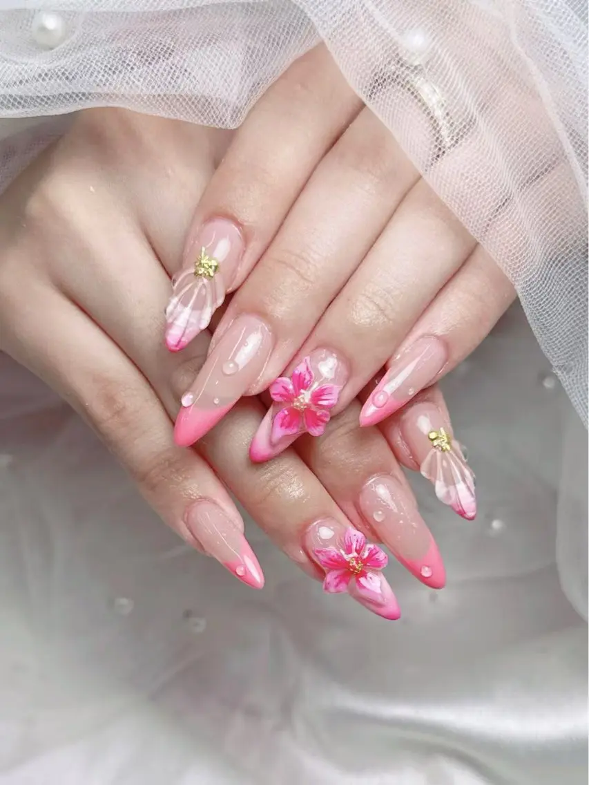 ネイル Nail salon LOTUSのネイルデザイン