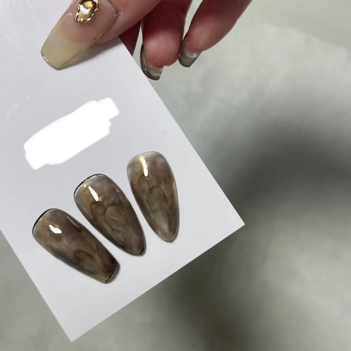 ネイル ハンドネイル pualua miharuのネイルデザイン
