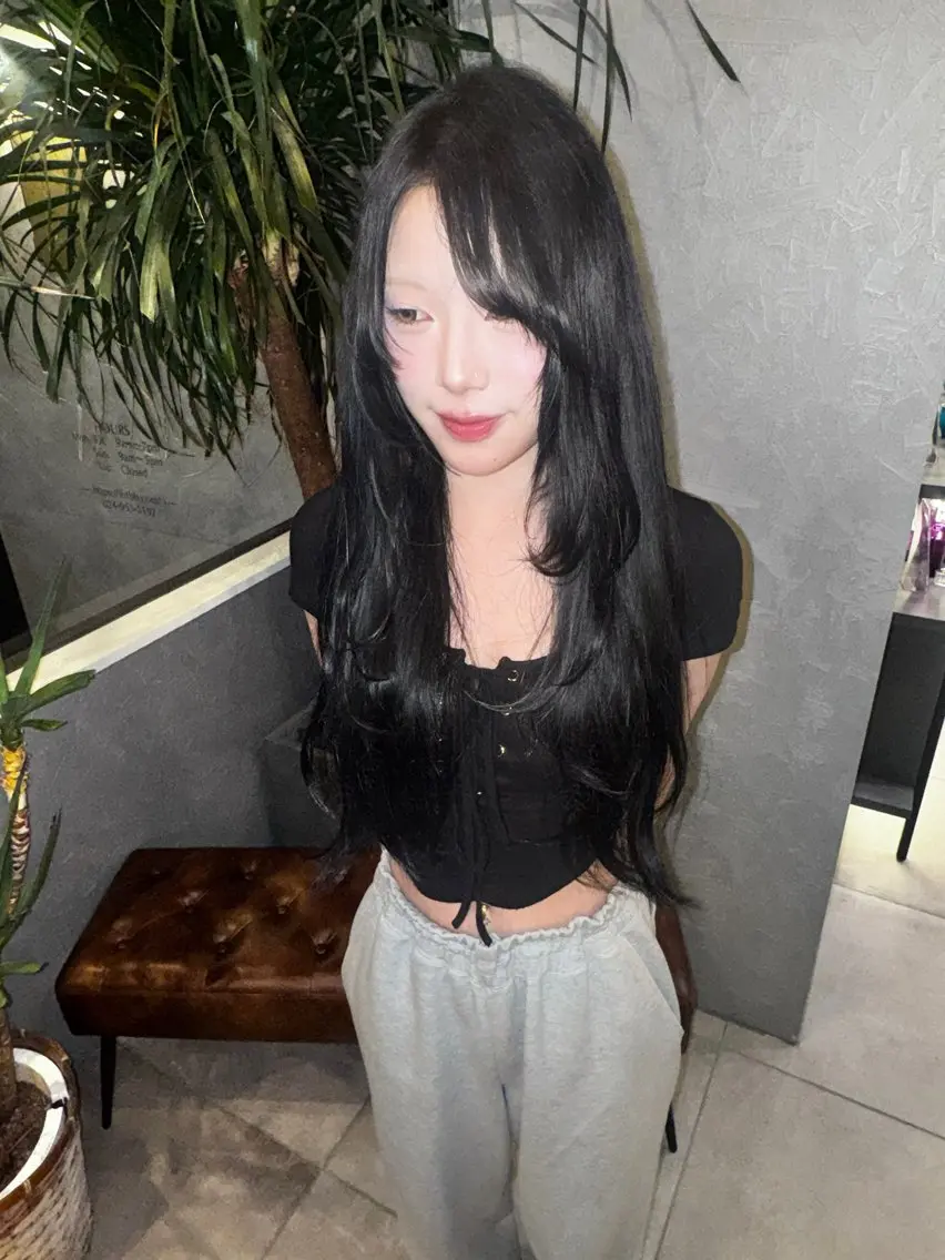 ロング レイヤーカット ロング カット ヘアカラー 佐藤 りんのヘアスタイル