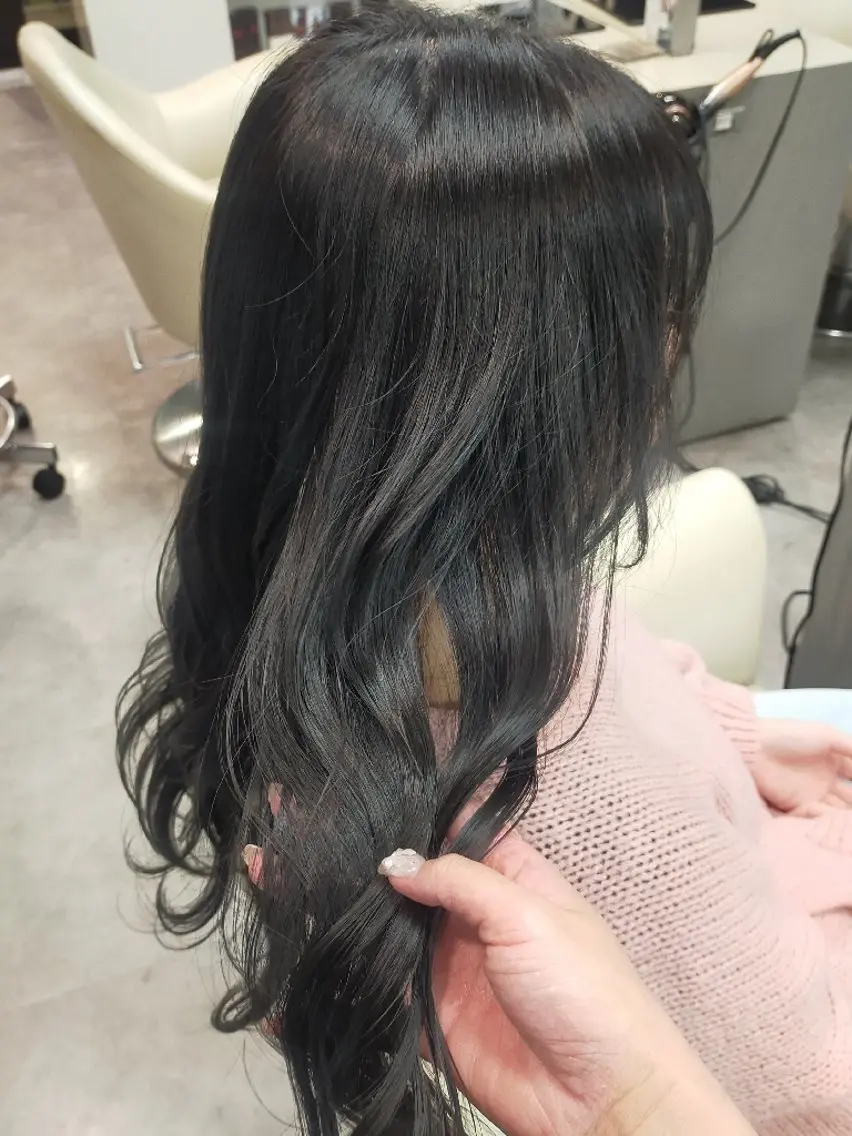 カラー ヘアカラー トリートメント SiLO 🎀 𝕂𝕒𝕟𝕟𝕒のヘアスタイル