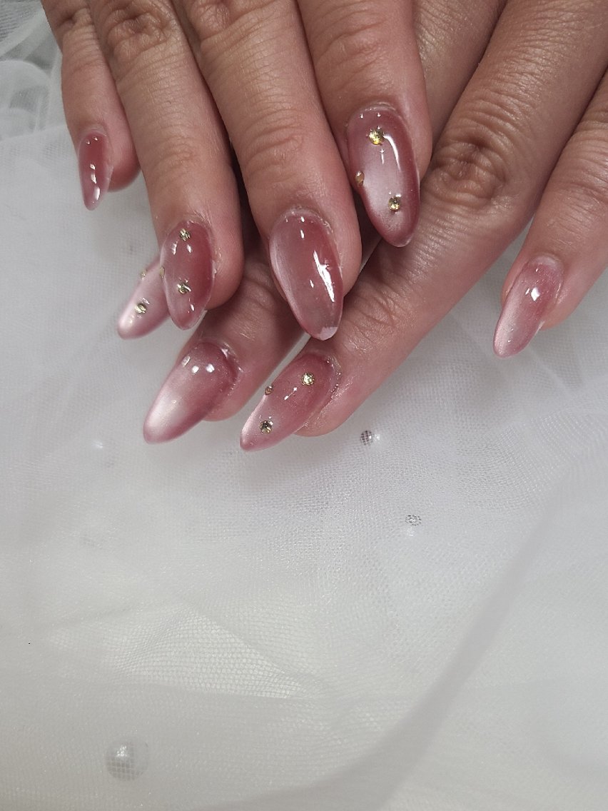 ネイル マグネットネイル キレイ系サロン🤍 K-NAILのネイルデザイン