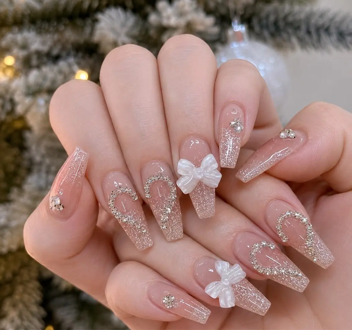 ネイル 韓国ネイル マグネットネイル 持ち込み ハンドネイル Dyo Nail_Royalのネイルデザイン