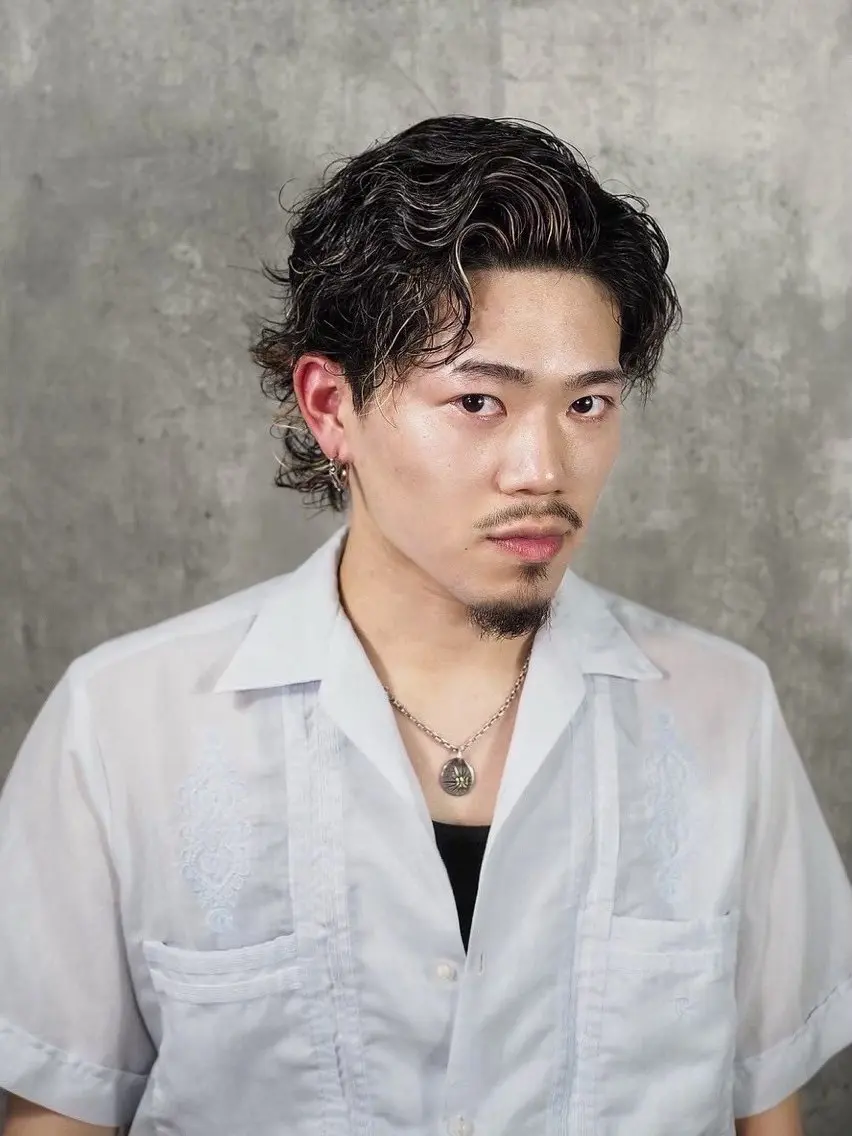 セミロング 時野谷 心のヘアスタイル