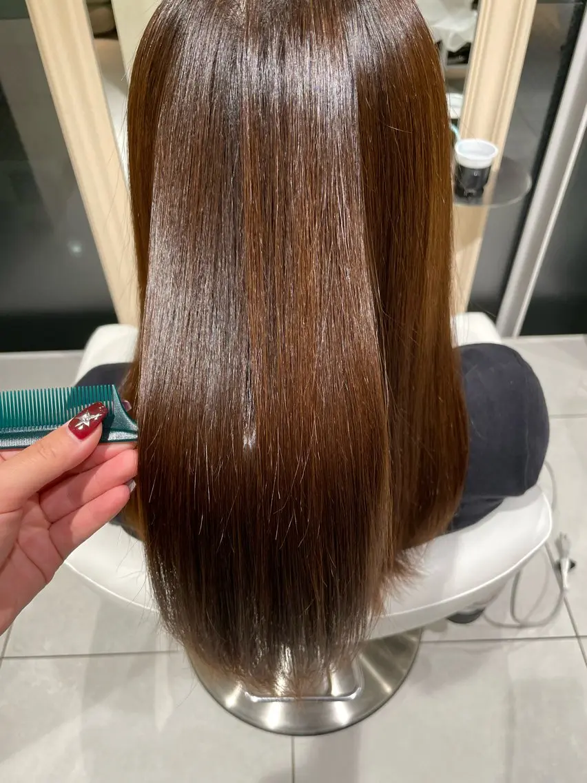 セミロング 縮毛矯正 縮毛矯正 大畑 茉那のヘアスタイル