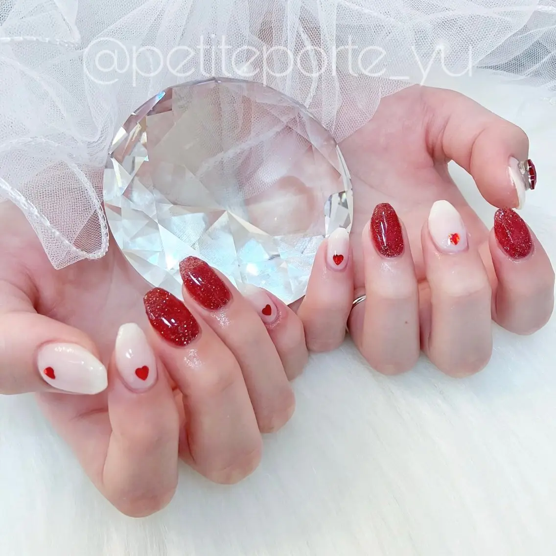 ネイル フラッシュネイル ハート 赤色 ハンドネイル petite porteのネイルデザイン