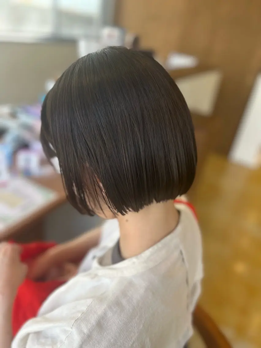 ミディアム ボブ カット カノエ下関熊野店 /つきかのヘアスタイル