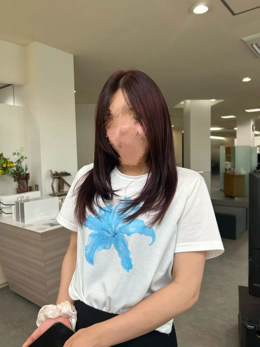 ロング ヘアカラー 𝑹𝒊𝒌𝒐 ブリーチ/艶カラーのヘアスタイル